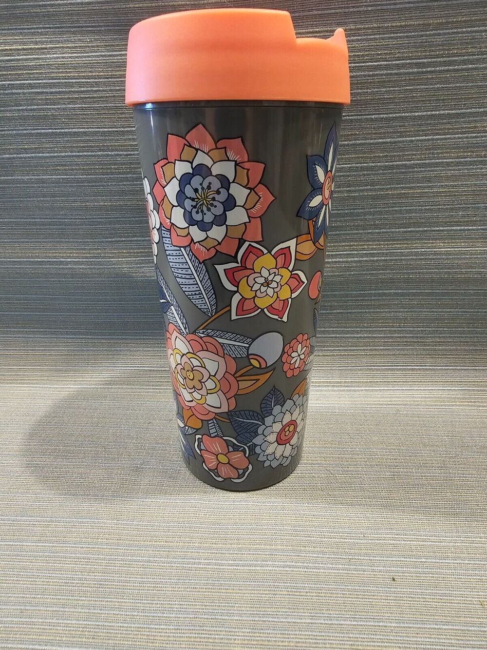 NEW Rare Vera Bradley Floral Tumbler, Coral Flip Lid. Retired never used